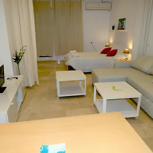 Minimalist Loft Center By Gms Córdoba